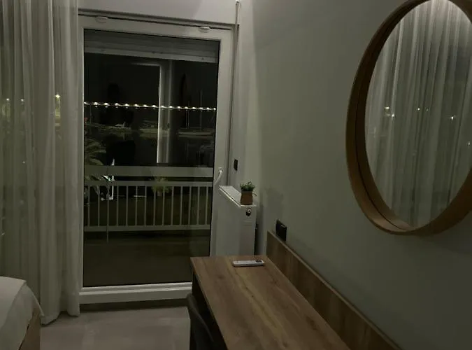 Fzin Apartman