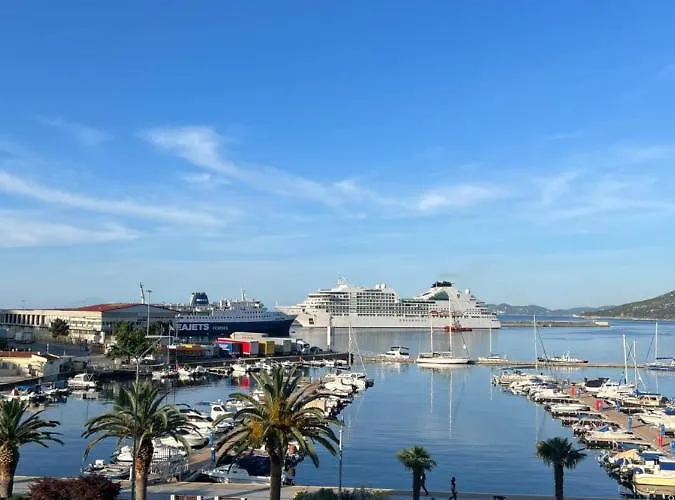 Apartment Fzin Kavala